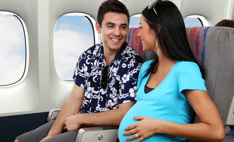 pregnant on a plane