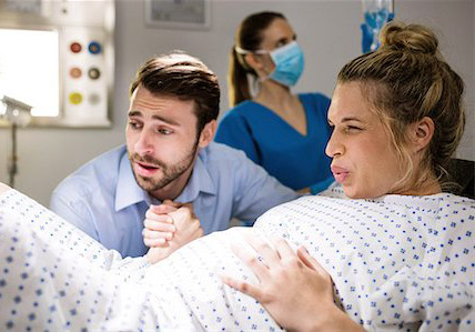 Who should be in the delivery room